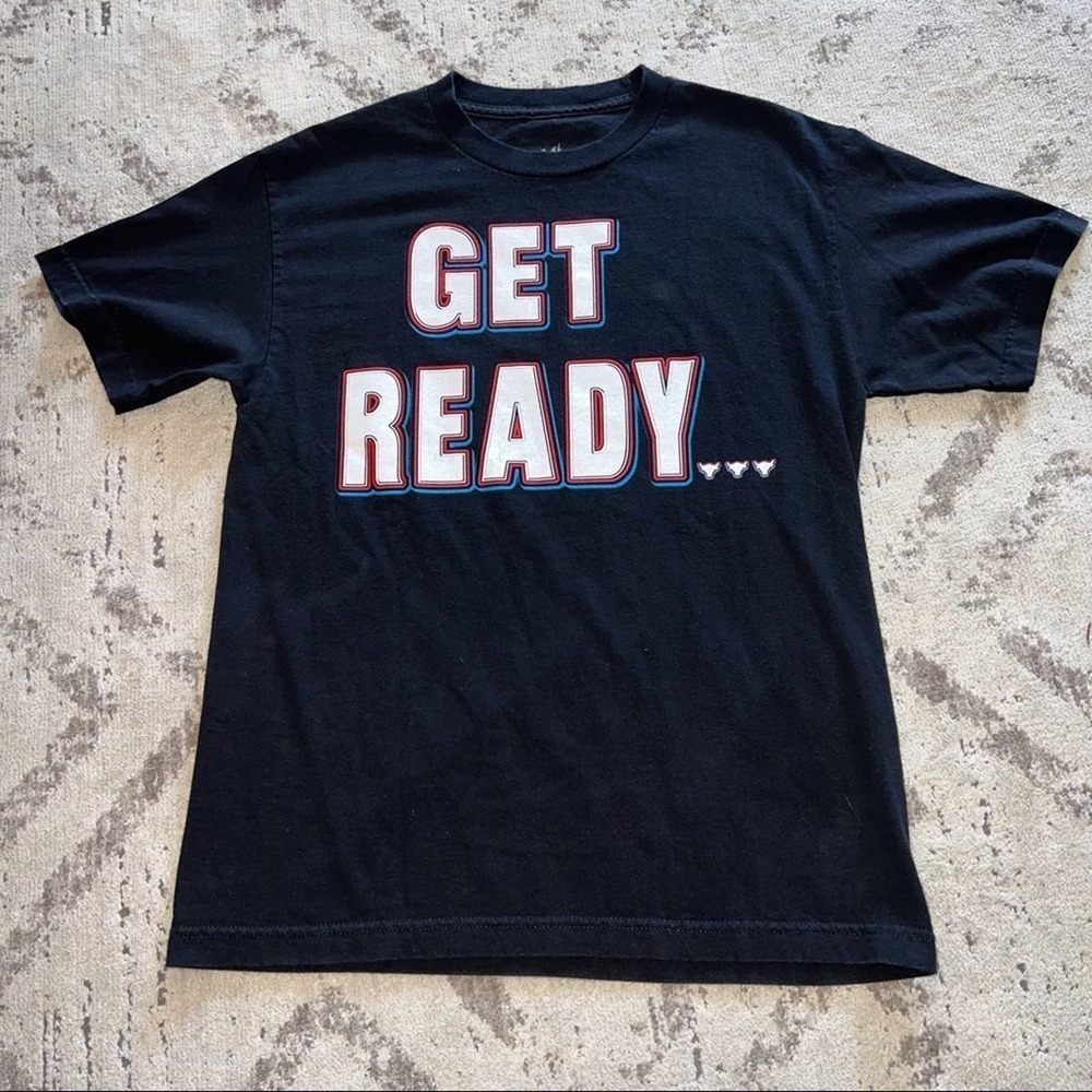 WWE The Rock T Shirt Medium